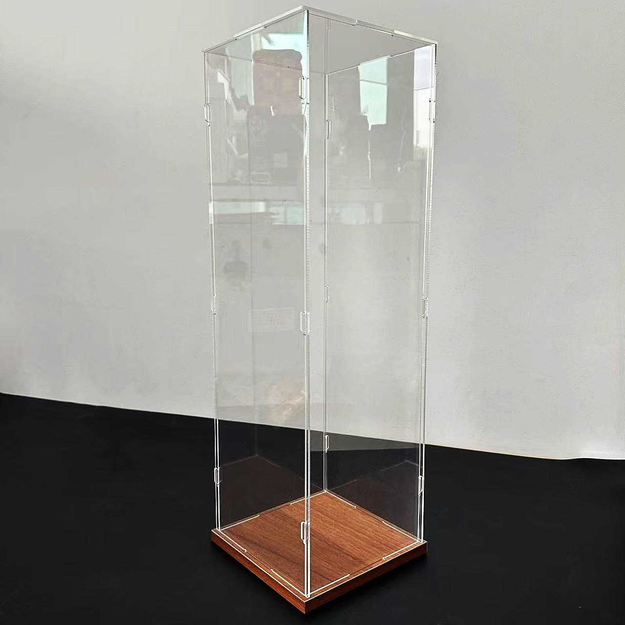 8" Self-Assembled Acrylic Display Box With Wood Base